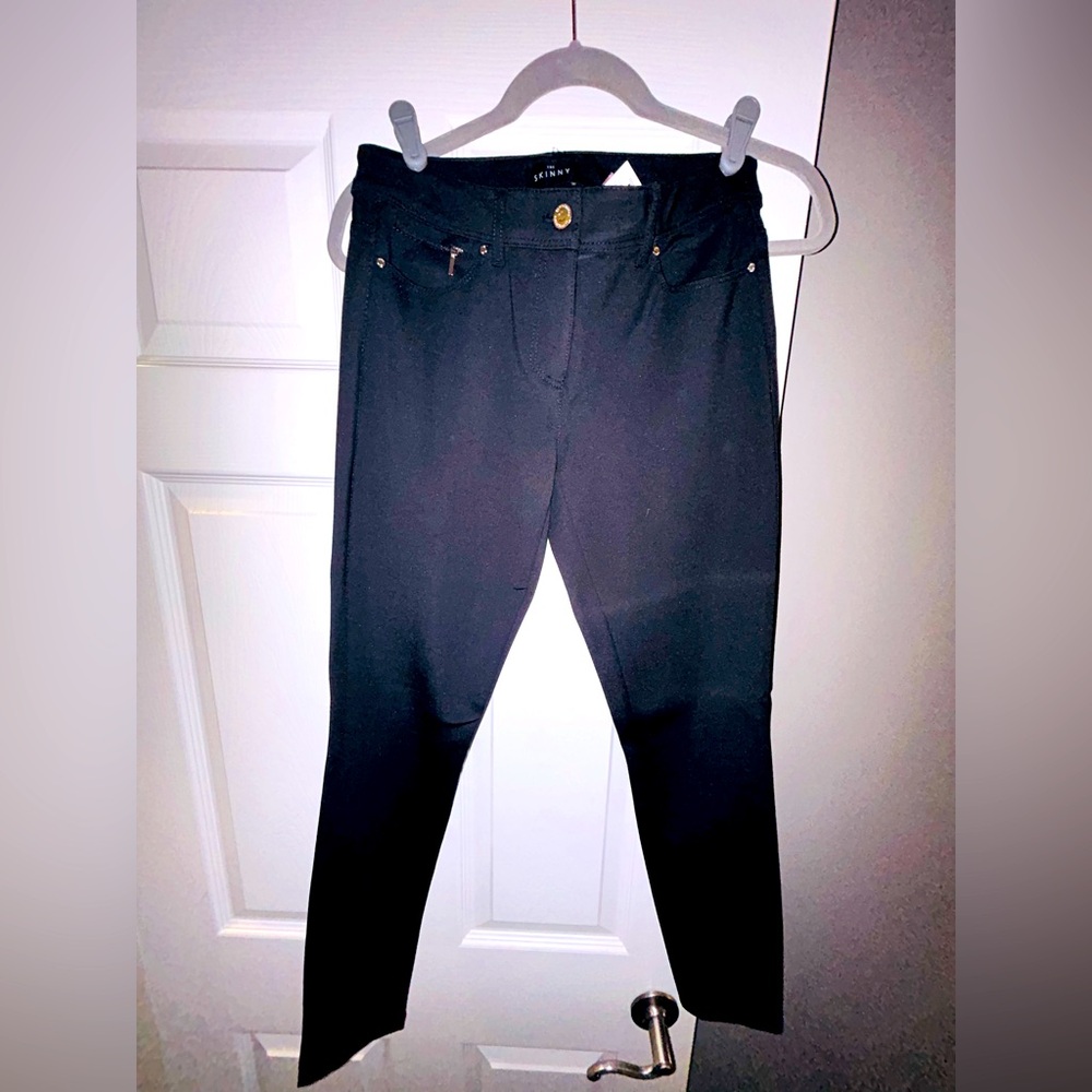 White House Black Market Black Pants. New with tags. Size 2